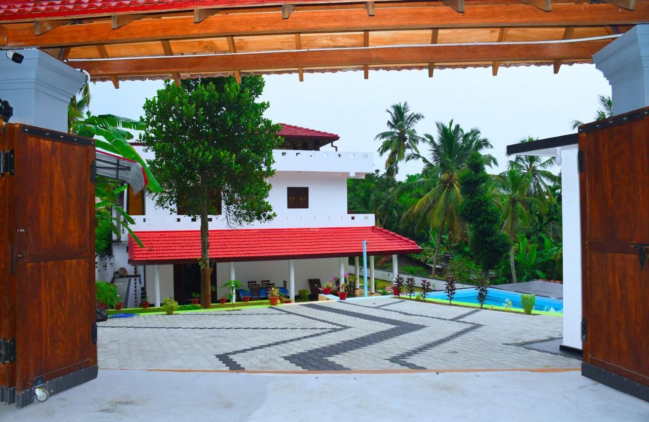 Villa ตัลป์ ภายนอก รูปภาพ