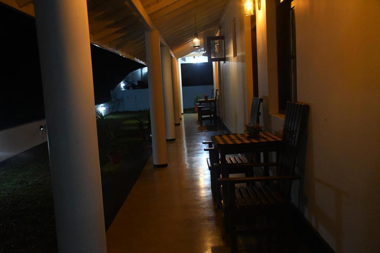 Villa ตัลป์ ภายนอก รูปภาพ