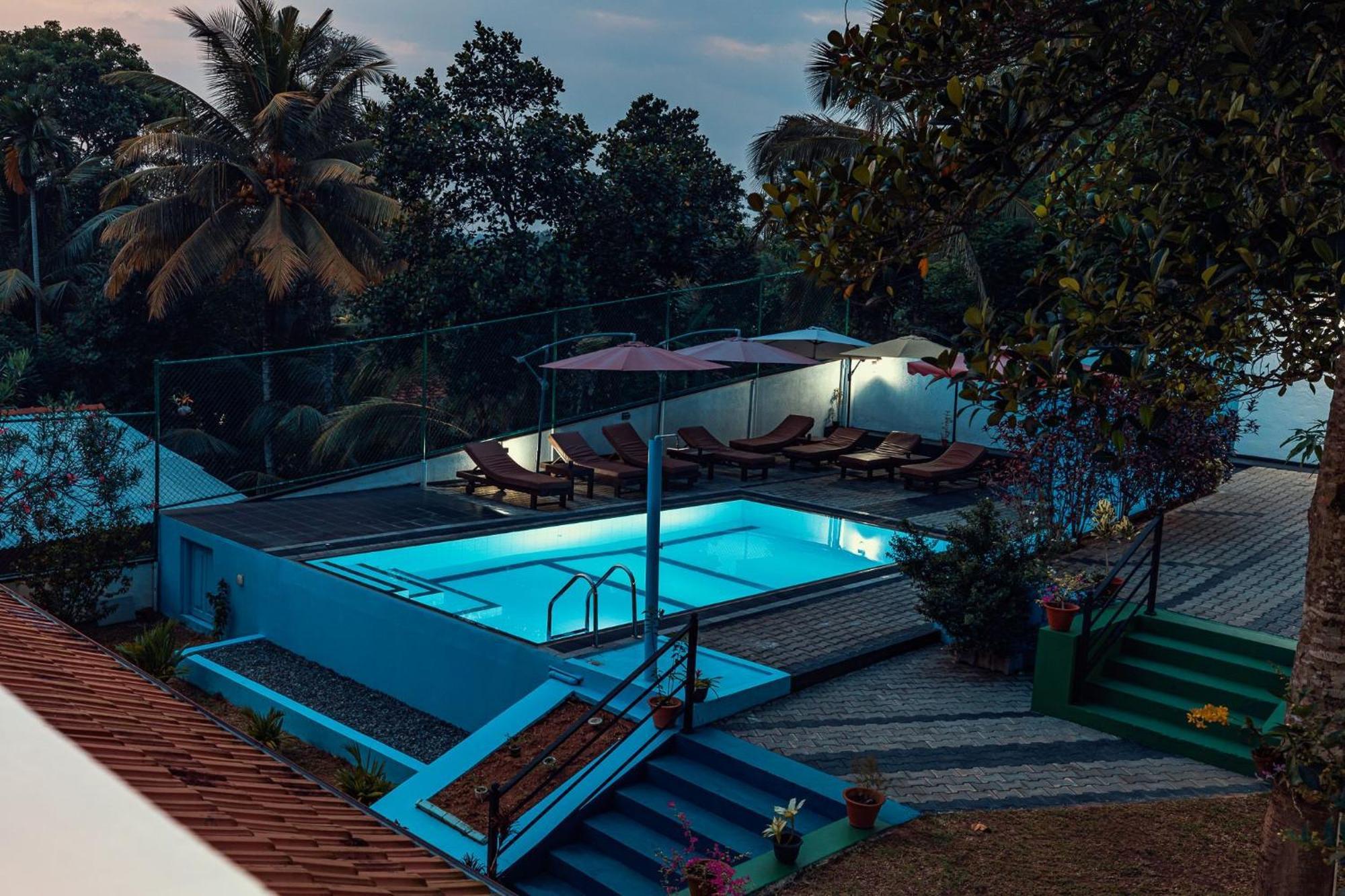 Villa ตัลป์ ภายนอก รูปภาพ
